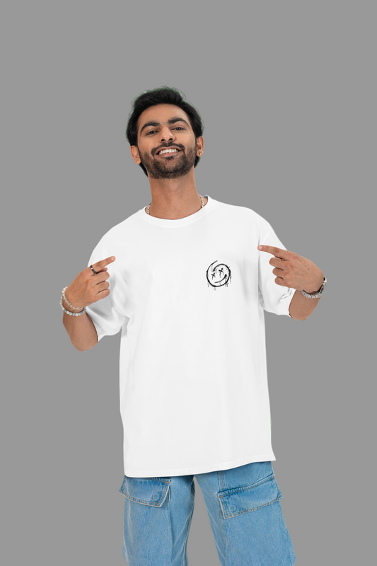 Hastinz Oversized Tee – Grunge Smiley Edition