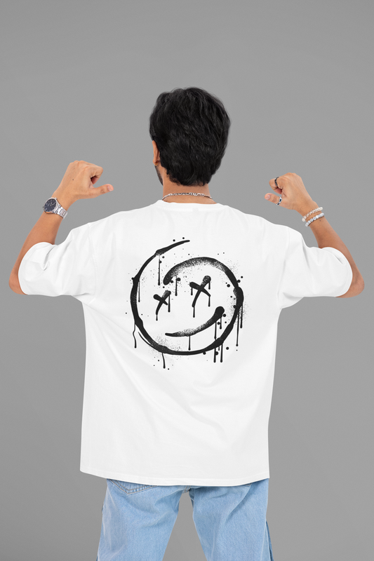 Hastinz Oversized Tee – Grunge Smiley Edition