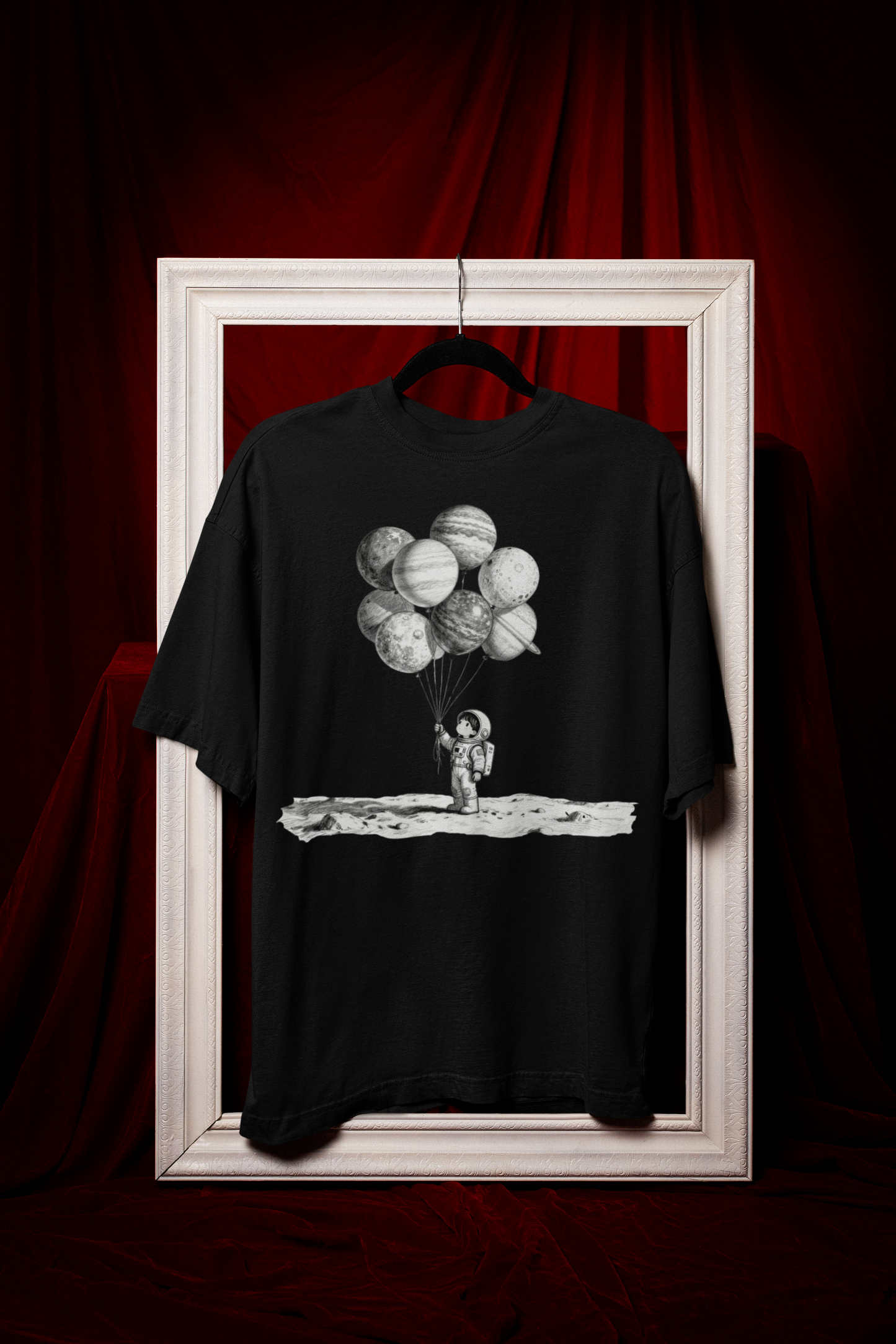 Hastinz Oversized Tee – Astronaut & Planet Balloons Edition